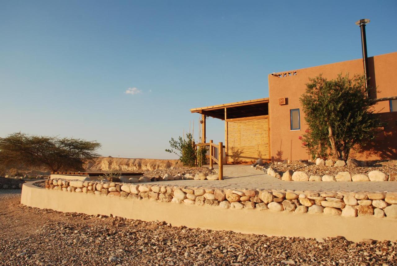 Tzukim Zman Aravaヴィラ エクステリア 写真